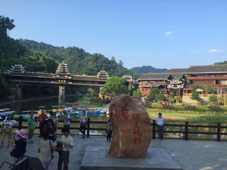 夏季最炫民族风广西湖南自驾游:怀化万佛山-程阳八寨-雨卜苗寨5日