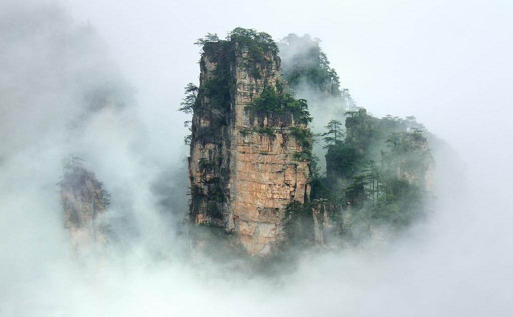 山东出发到湖南6日自驾游：凤凰古城-张家界-德夯苗寨6日湘西自驾游