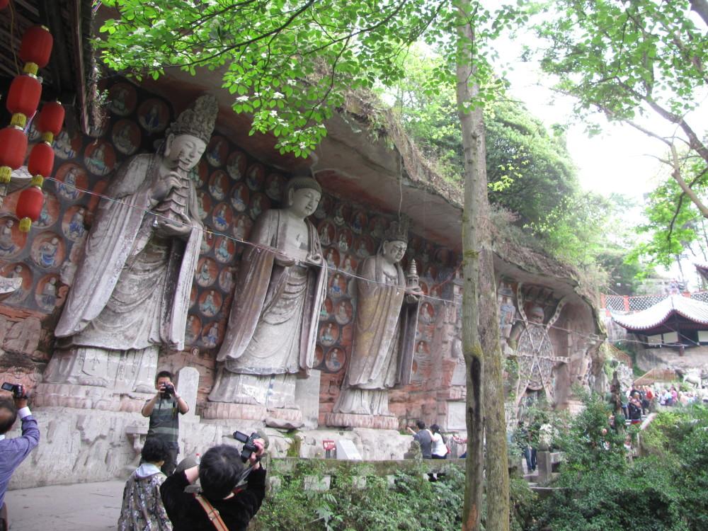 想自驾游去重庆大足石刻景区,问一下大足石刻重要景点