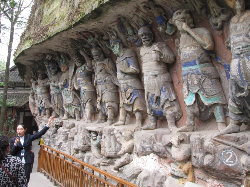 想自驾游去重庆大足石刻景区,问一下大足石刻重要景点