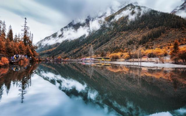 成都出发四姑娘山2.5日自驾：双桥沟-长坪沟-巴朗山云海2.5日自驾